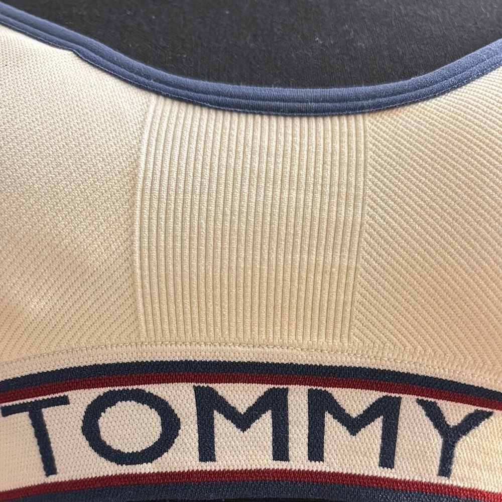 Tommy Hilfiger Seamless Triangle Bralette - Picture 6 of 7